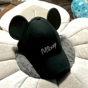 Disney Mickey Mouse ball cap
